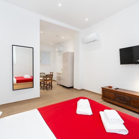 Residenza Leoncino Hotel เวโรนา ภายนอก รูปภาพ